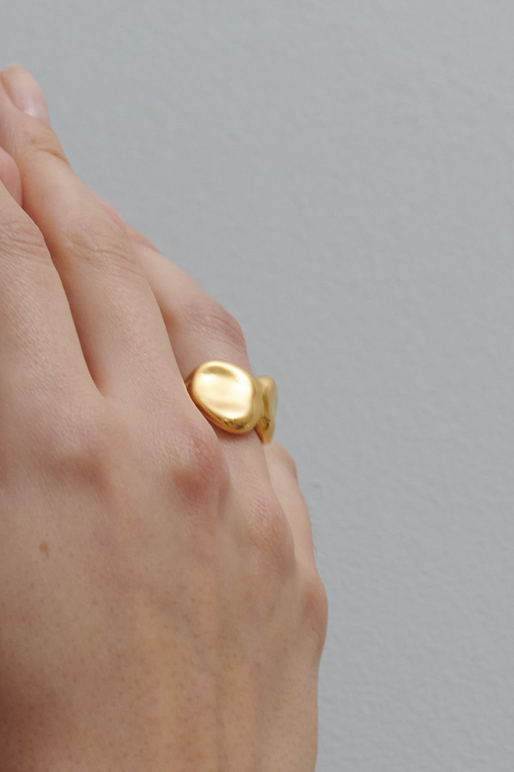 Harper Duet Ring in 9 Carat Solid Gold