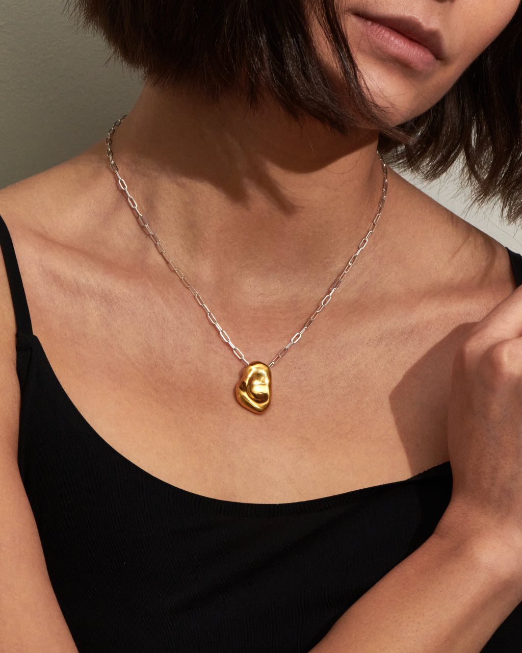 Rowan Pendant in 9 Carat Solid Gold